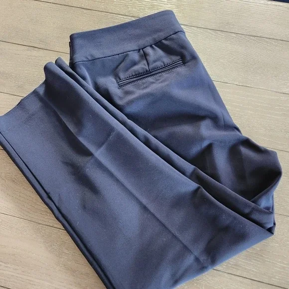 Ann Taylor Petite Curvy Dark Navy Zipper Pocket Dress Pants Women's Sz 8P Curvy - Picture 1 of 11